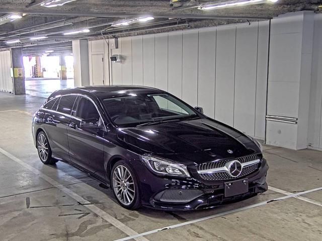 513 Mercedes benz Cla class 117942 2018 г. (ZIP Osaka)